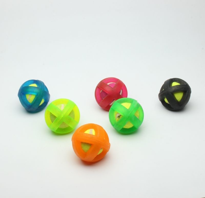 Color Mix Durable TPR Dog Toy Large Plastic Toy Balls ODM Services