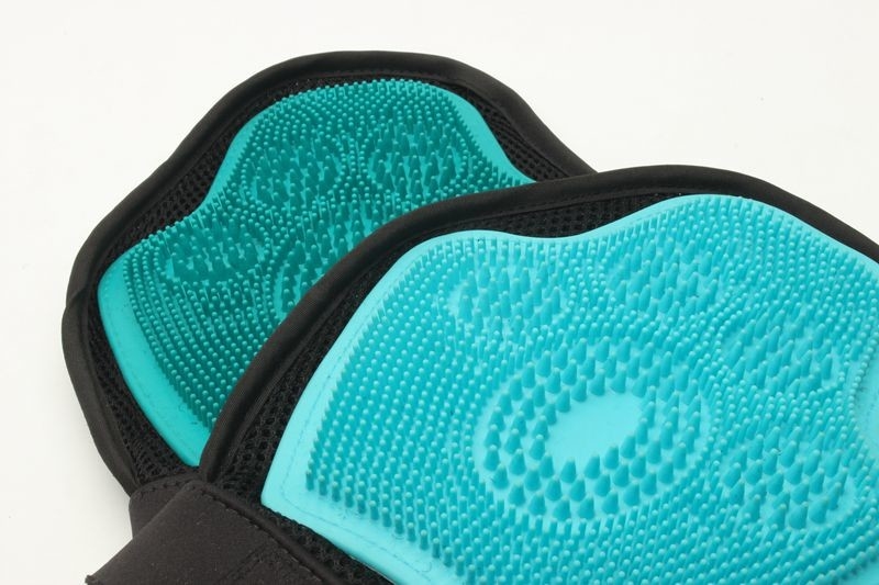 Commercial Rubber Pet Grooming Glove Universal Size Environmental Friendly